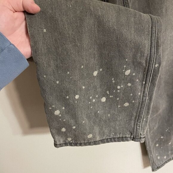 Levis Wmn 27 Gray Denim Splatter Hem Slouchy Mid Rise Low Pro Straight Jean NWOT - Picture 4 of 13
